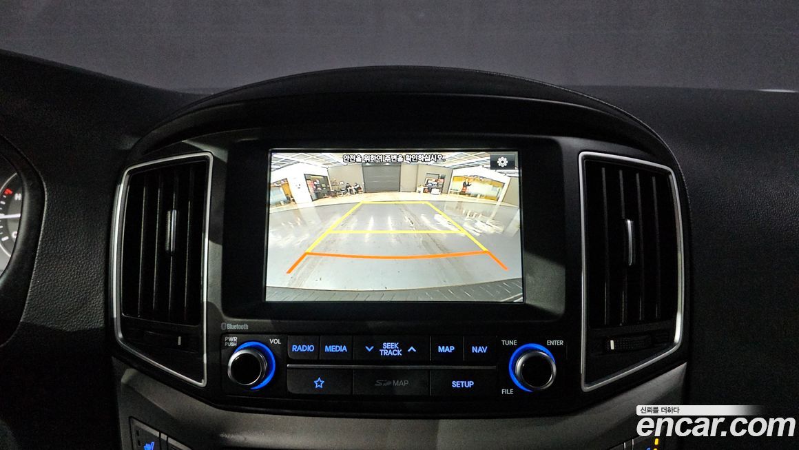 Hyundai Starex 2018