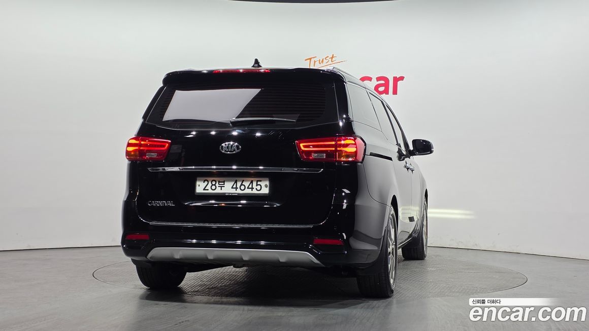 Kia Canival 2019