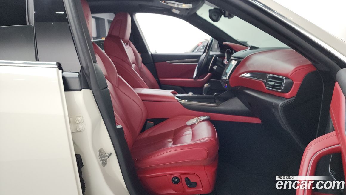 Maserati Levante 2018