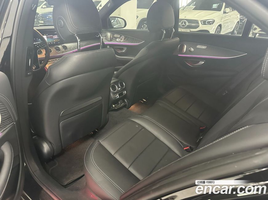 Mercedes-Benz E-Class 2023