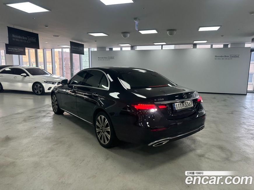 Mercedes-Benz E-Class 2023