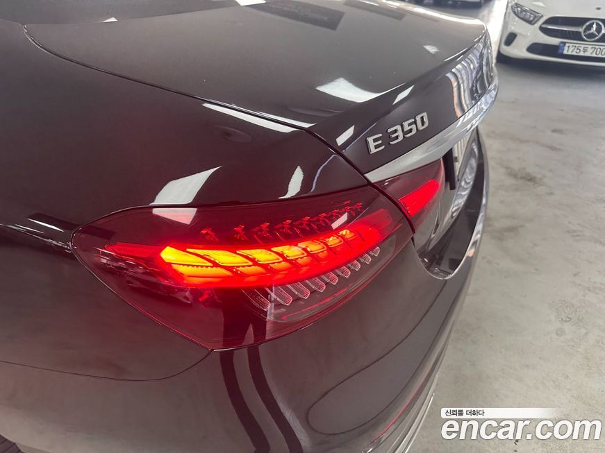 Mercedes-Benz E-Class 2023