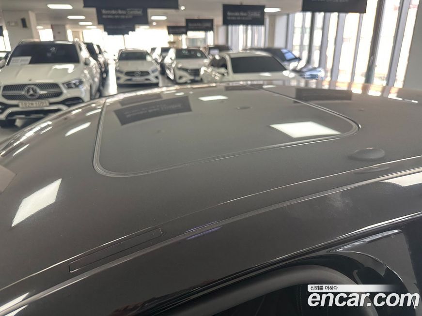 Mercedes-Benz E-Class 2023