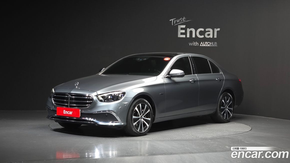 Mercedes-Benz E-Class 2021