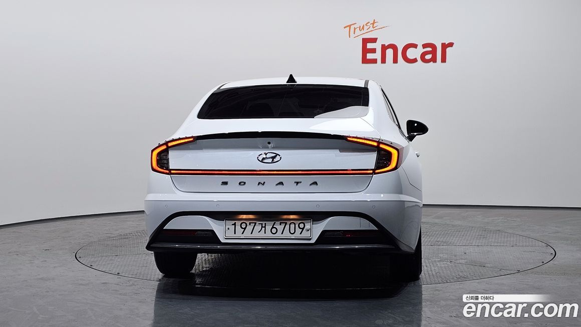 Hyundai Sonata 2022