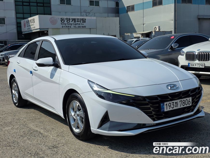 Hyundai AVANTE 2022