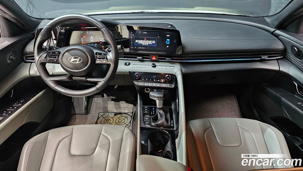 Hyundai AVANTE 2024