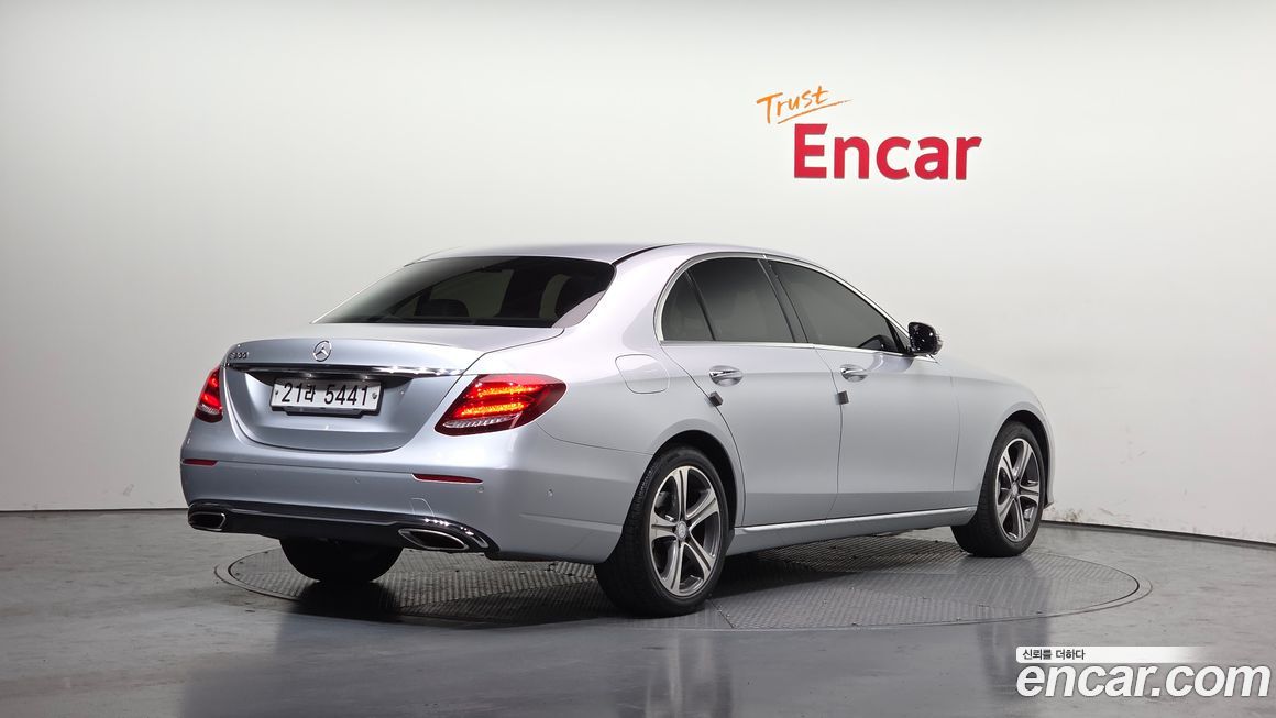 Mercedes-Benz E-Class 2017