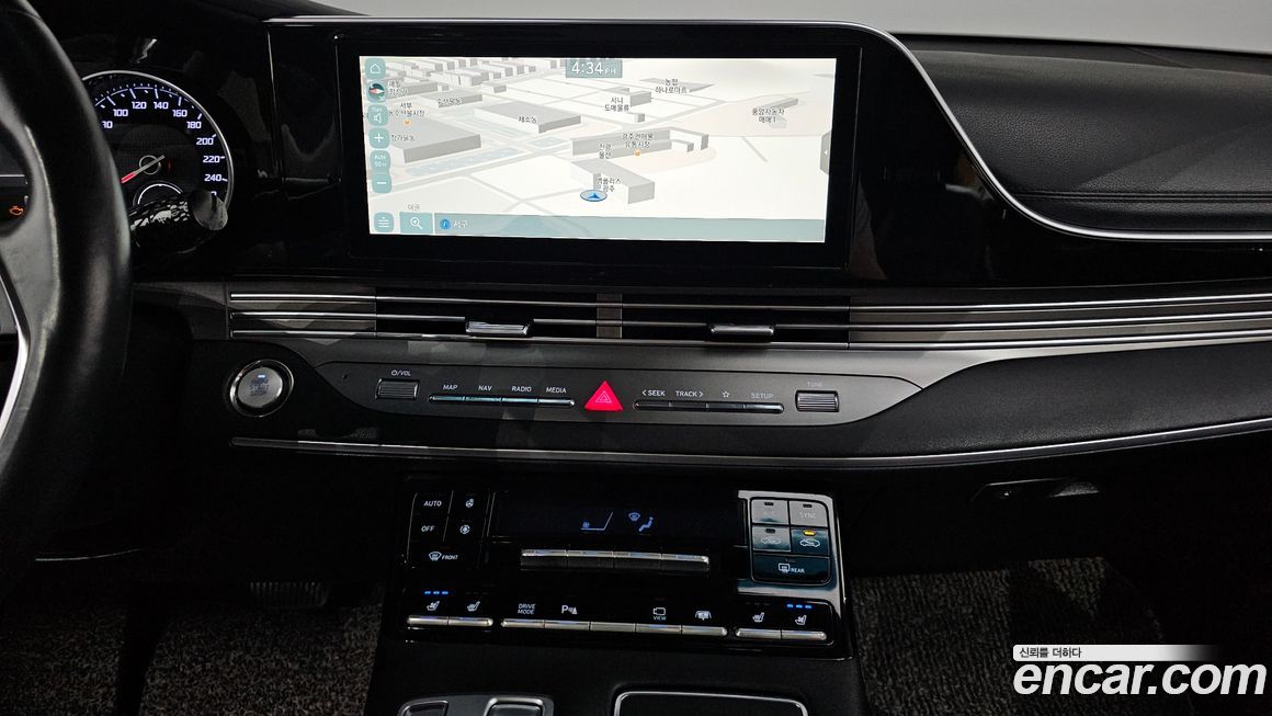 Hyundai Grandeur 2020