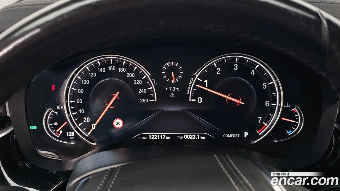 BMW 5-Series 2018