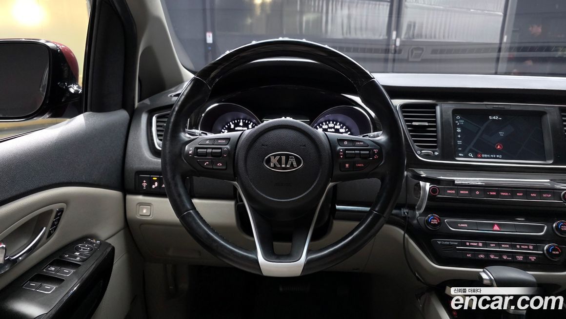 Kia Canival 2020