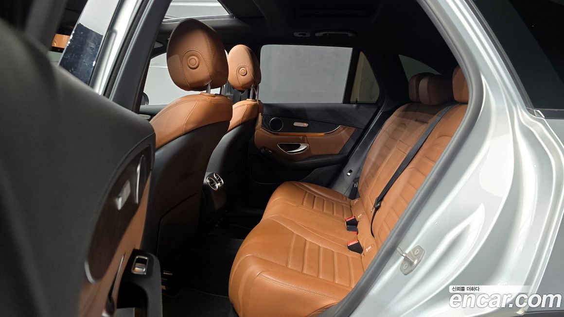 Mercedes-Benz GLC-Class 2016