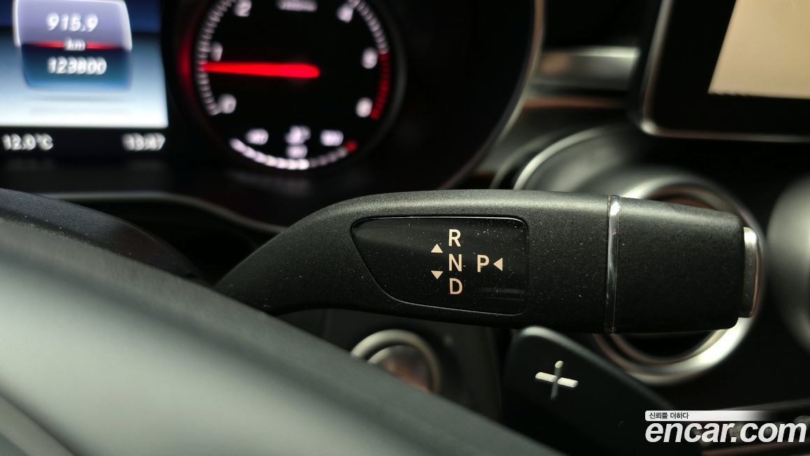 Mercedes-Benz GLC-Class 2016