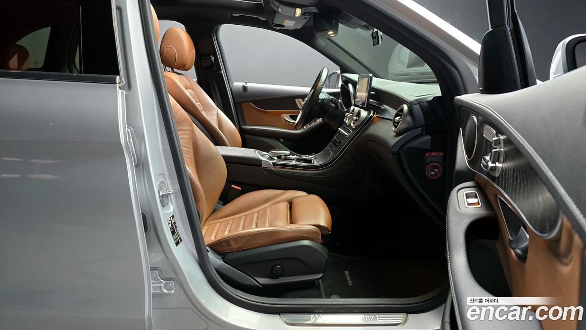 Mercedes-Benz GLC-Class 2016