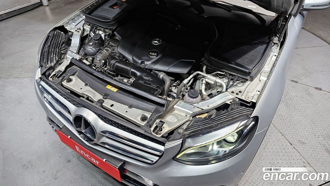 Mercedes-Benz GLC-Class 2016