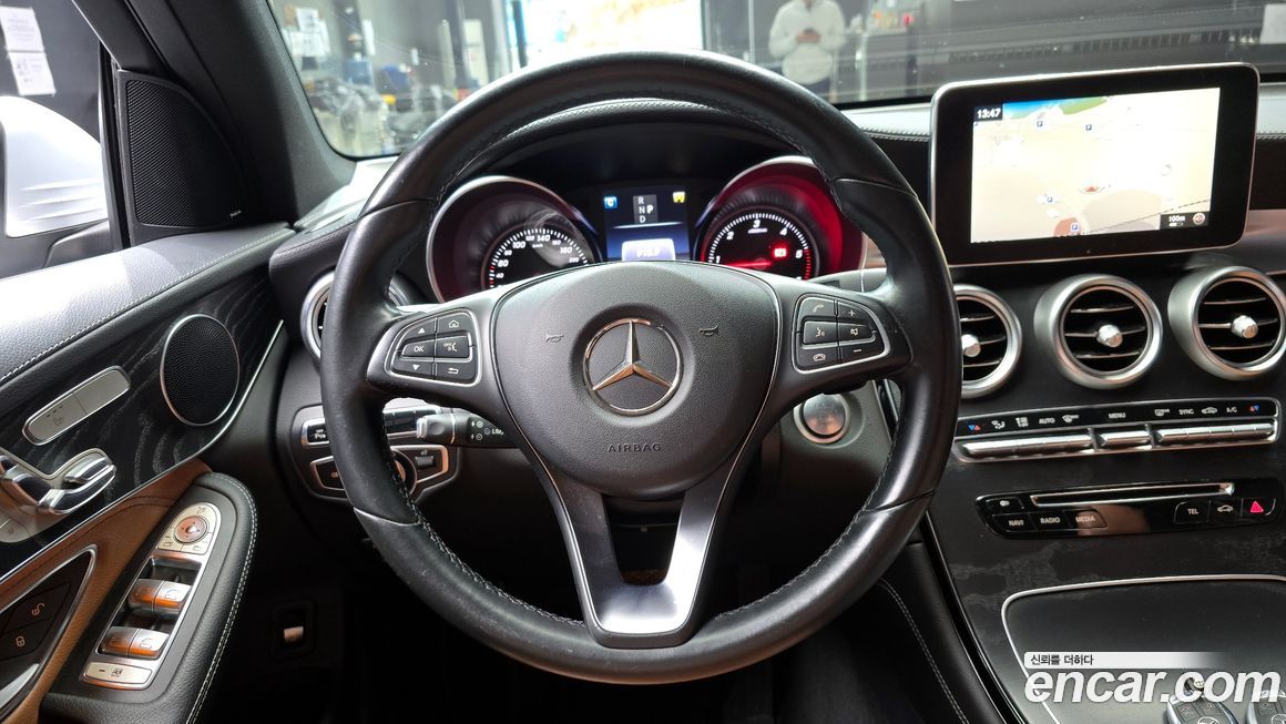 Mercedes-Benz GLC-Class 2016