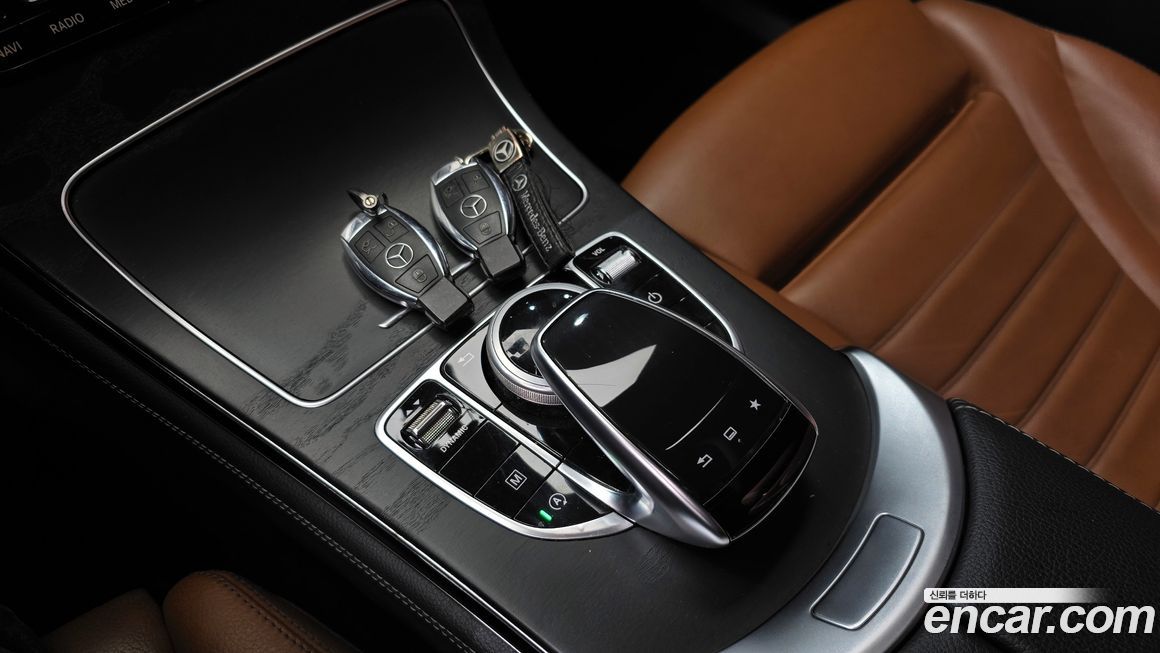 Mercedes-Benz GLC-Class 2016