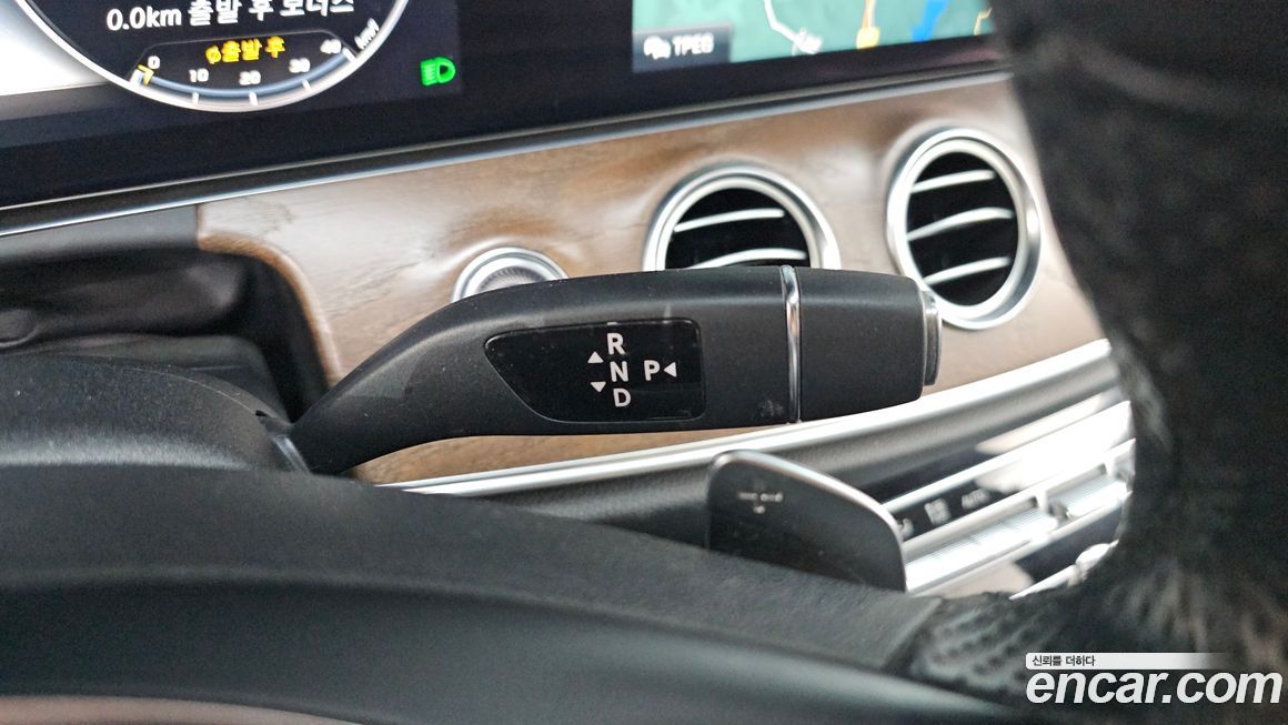 Mercedes-Benz E-Class 2017