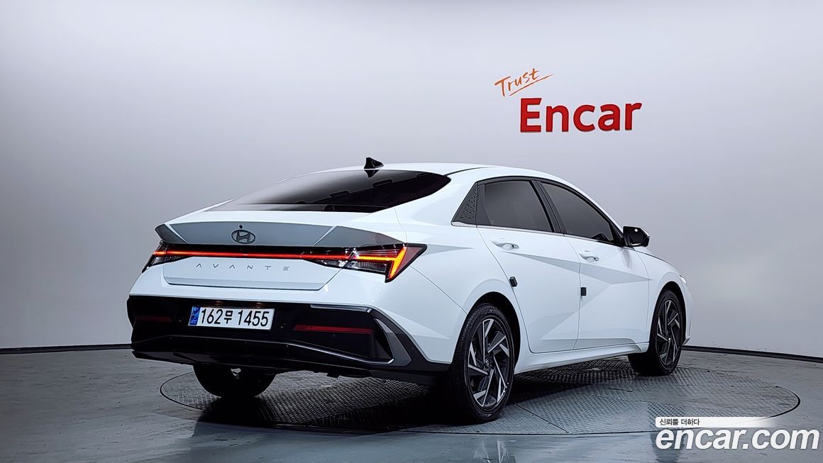 Hyundai AVANTE 2024