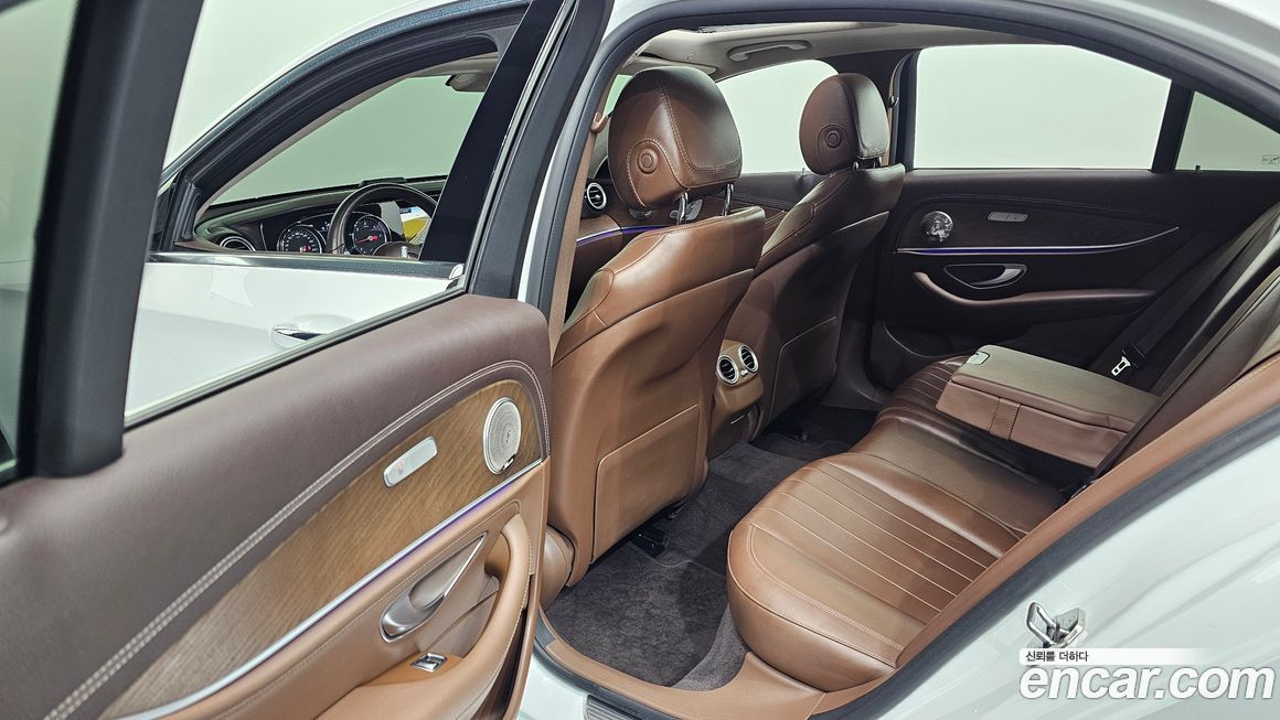 Mercedes-Benz E-Class 2019