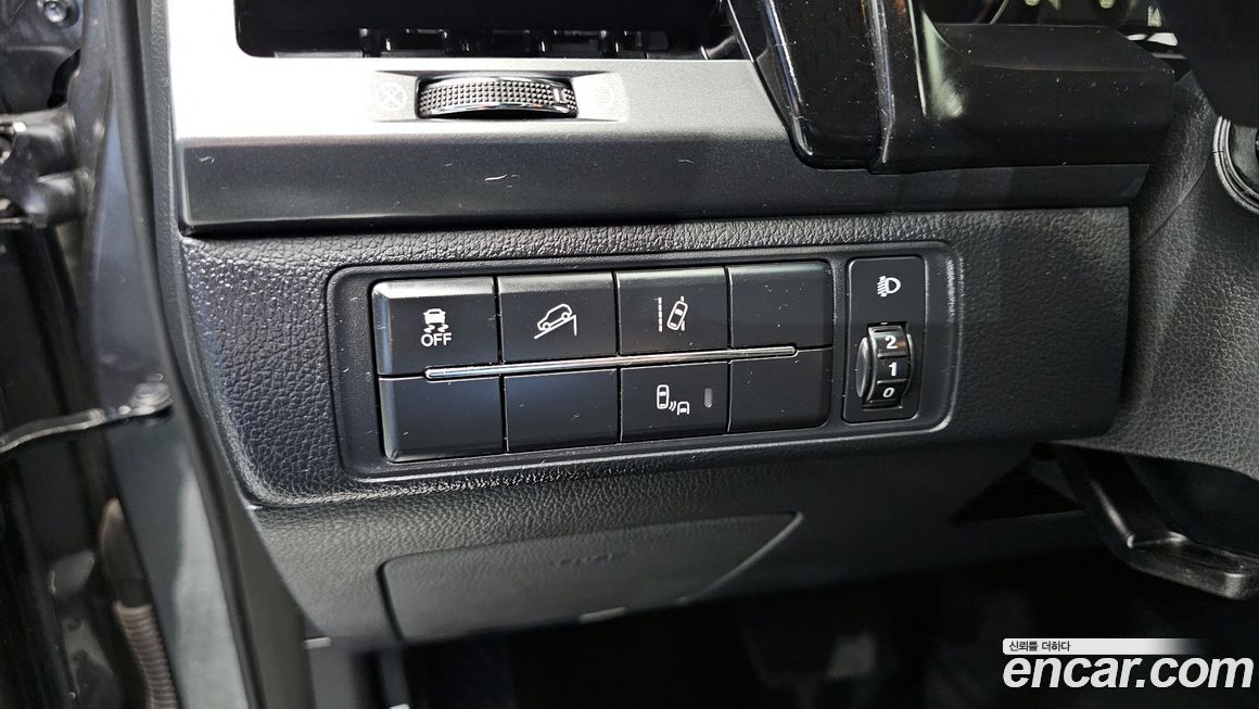 KG_Mobility_Ssangyong Rexton 2021