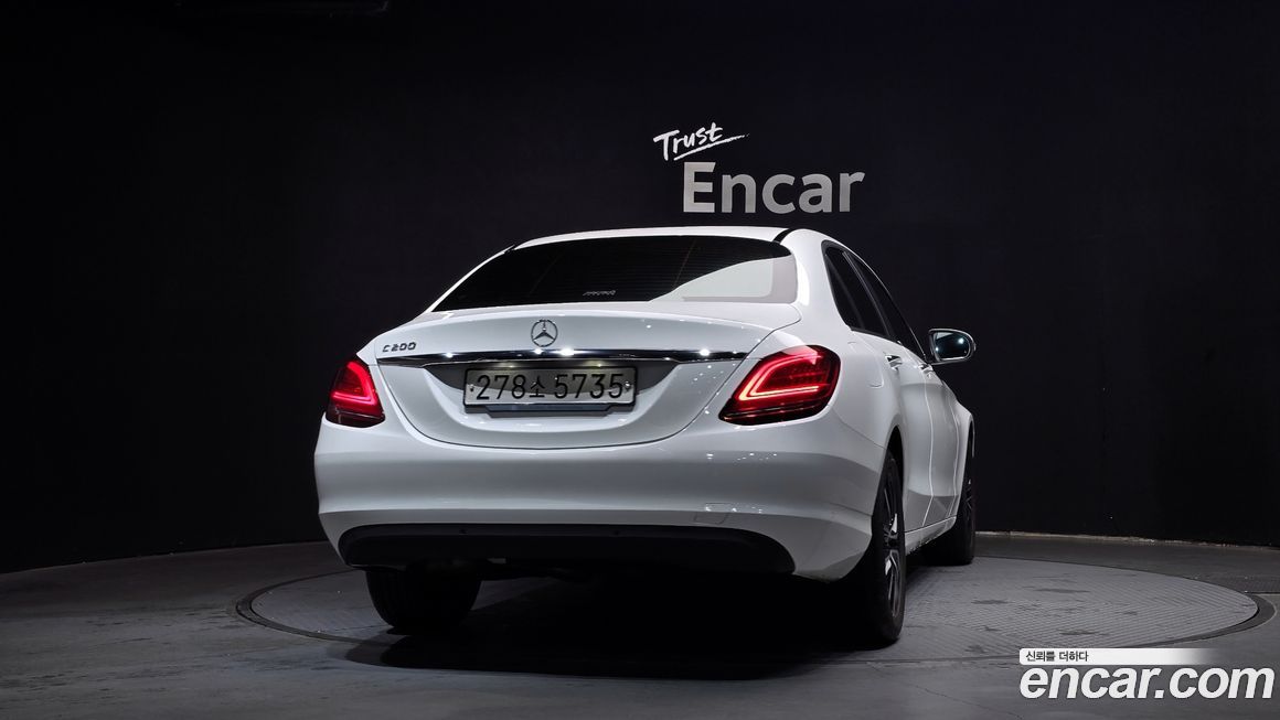 Mercedes-Benz C-Class 2019