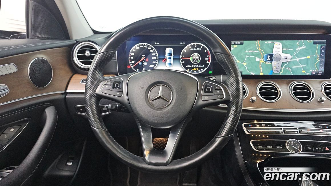 Mercedes-Benz E-Class 2017