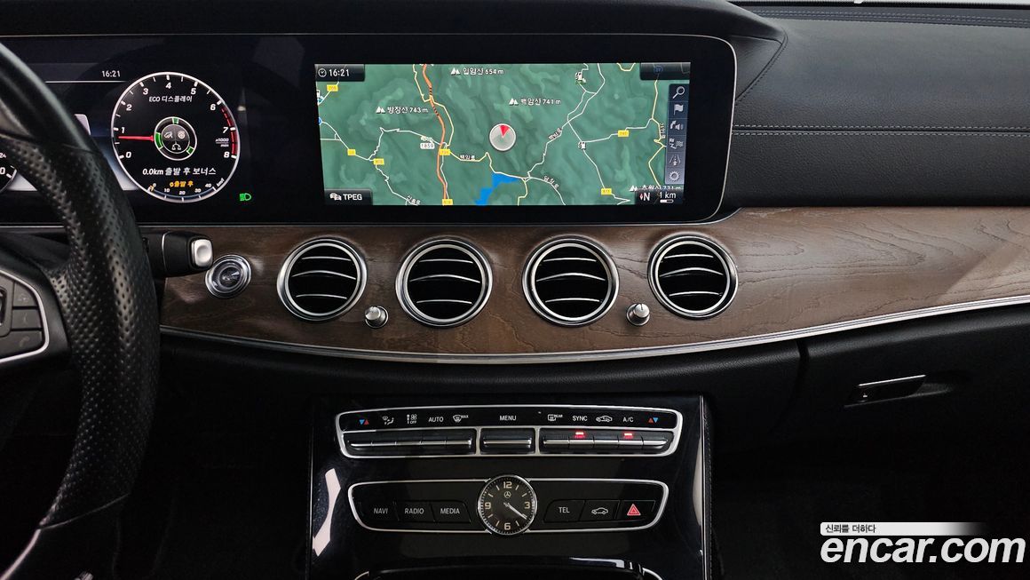 Mercedes-Benz E-Class 2017