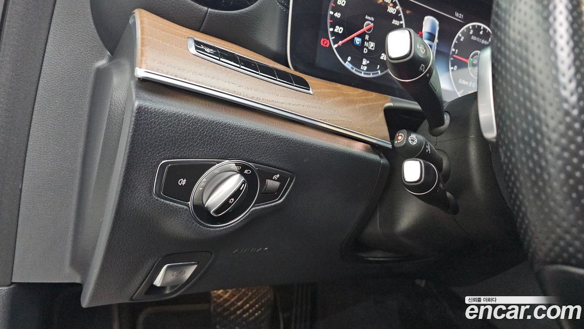 Mercedes-Benz E-Class 2017