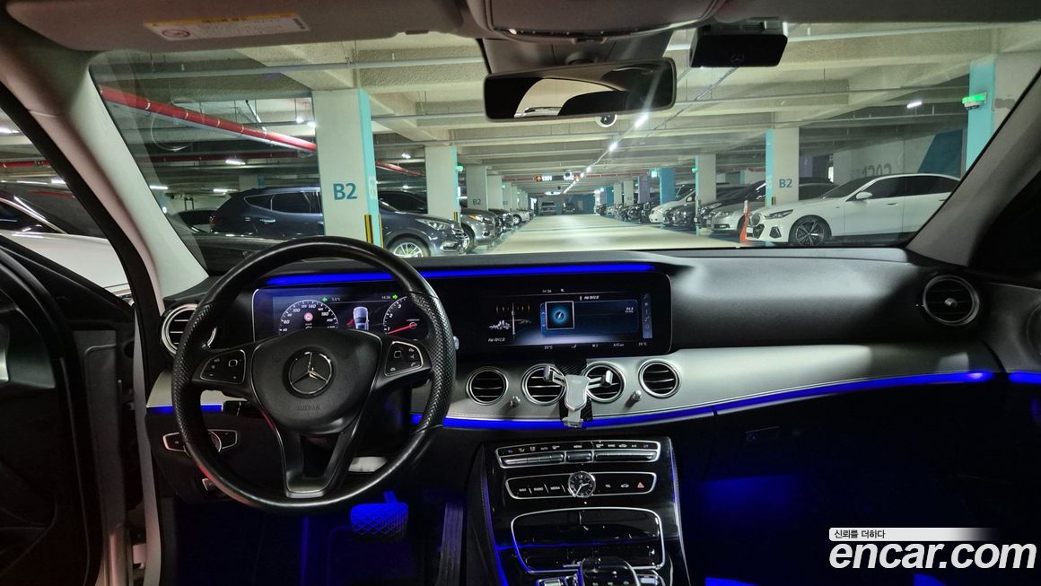 Mercedes-Benz E-Class 2017