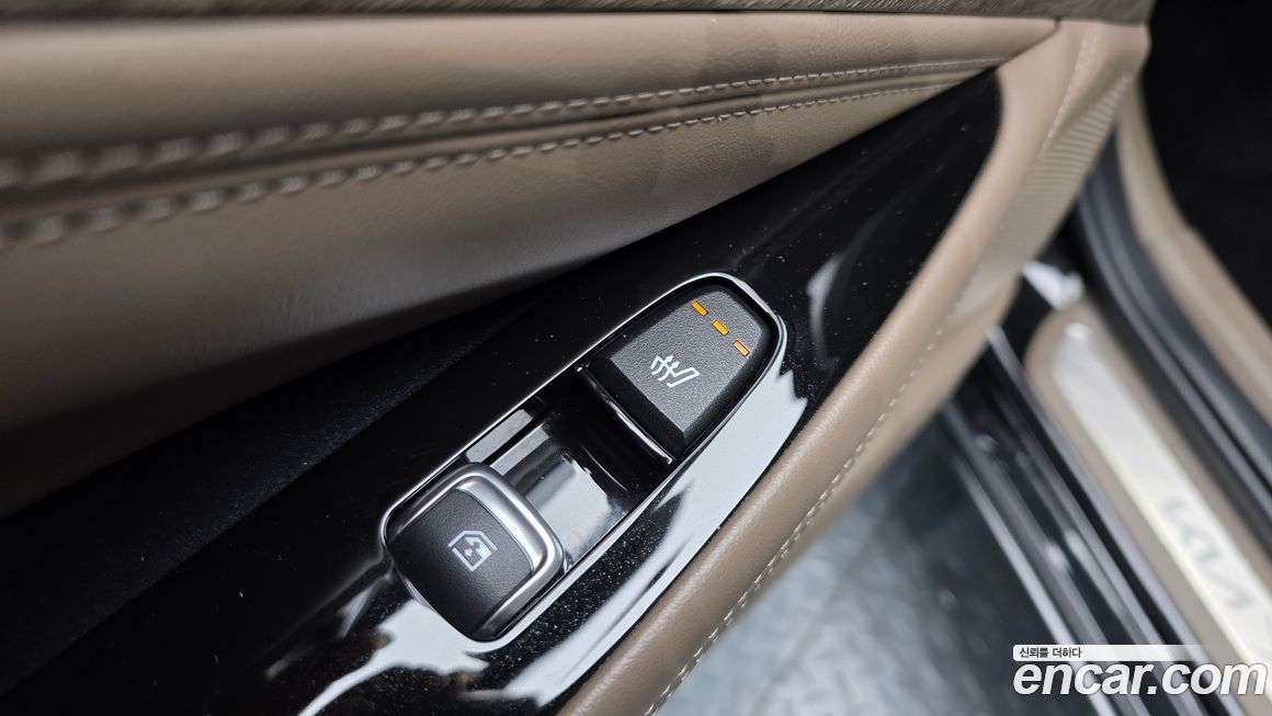 Kia K8 2023
