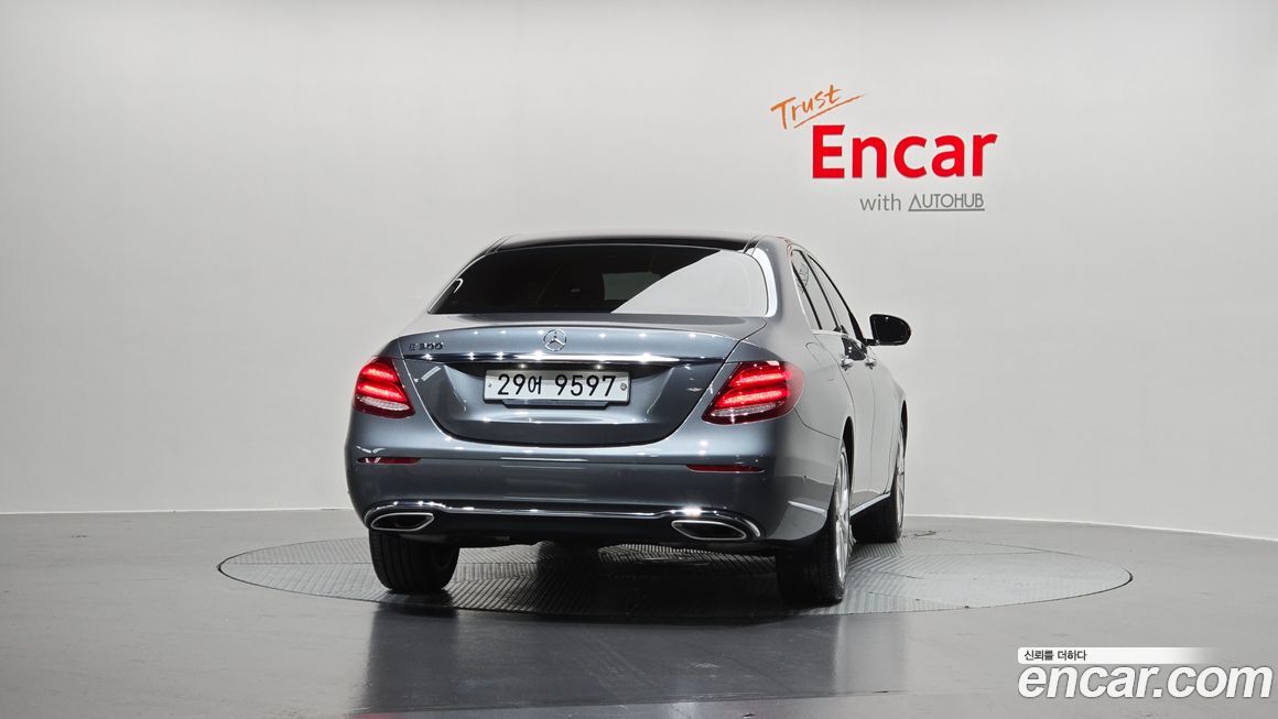 Mercedes-Benz E-Class 2017