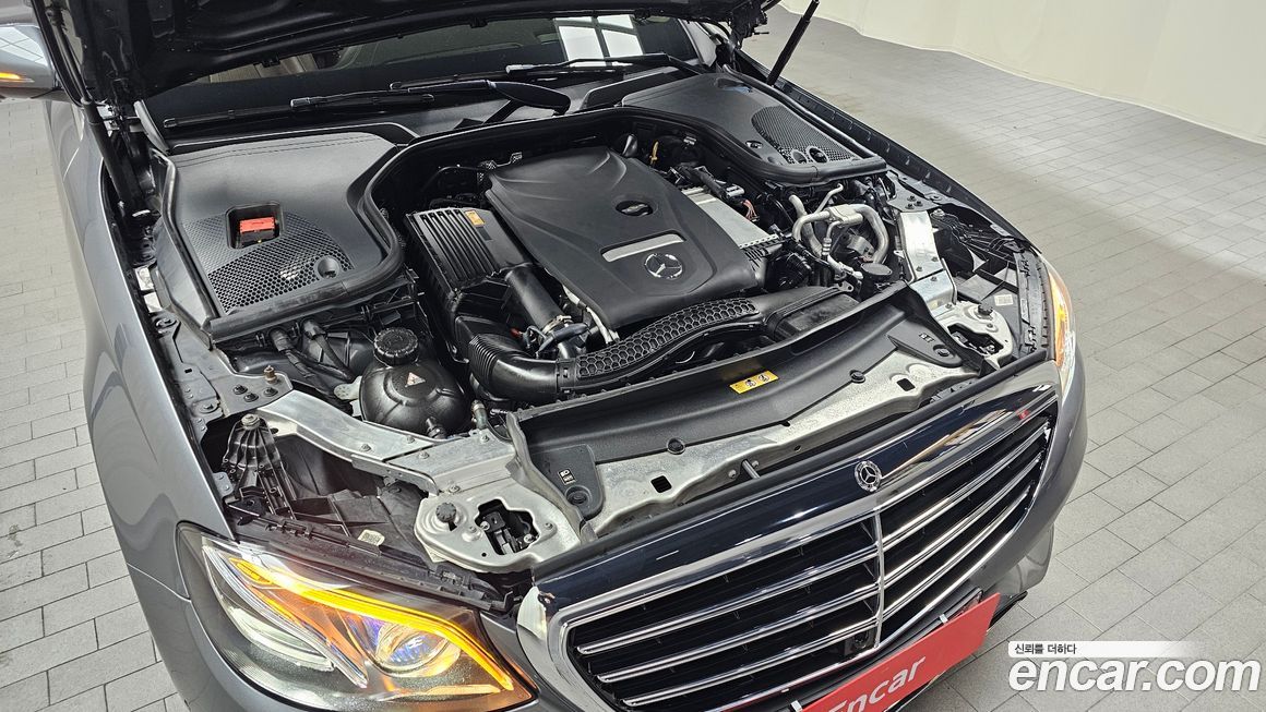 Mercedes-Benz E-Class 2017