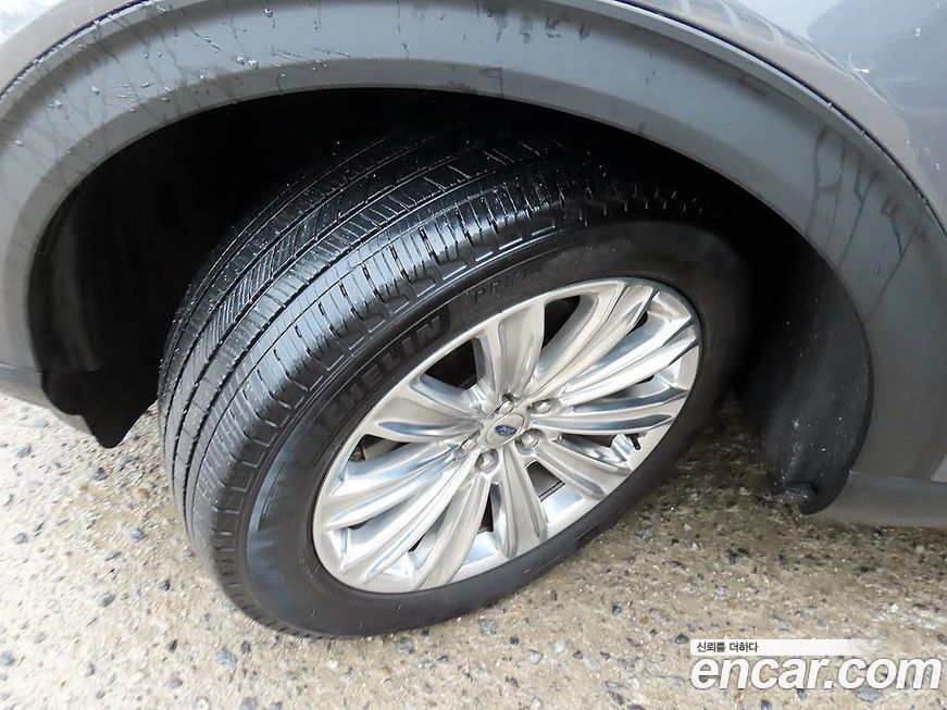 Ford Explorer 2021