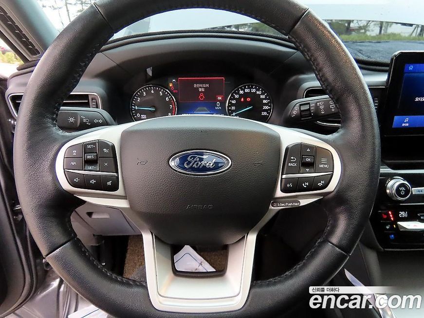 Ford Explorer 2021
