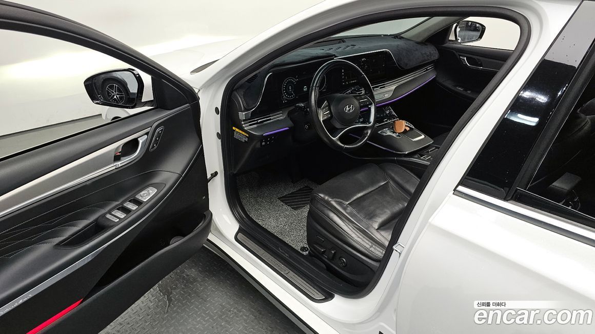 Hyundai Grandeur 2020