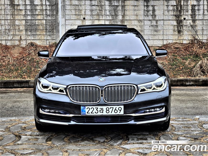 BMW 7-Series 2016