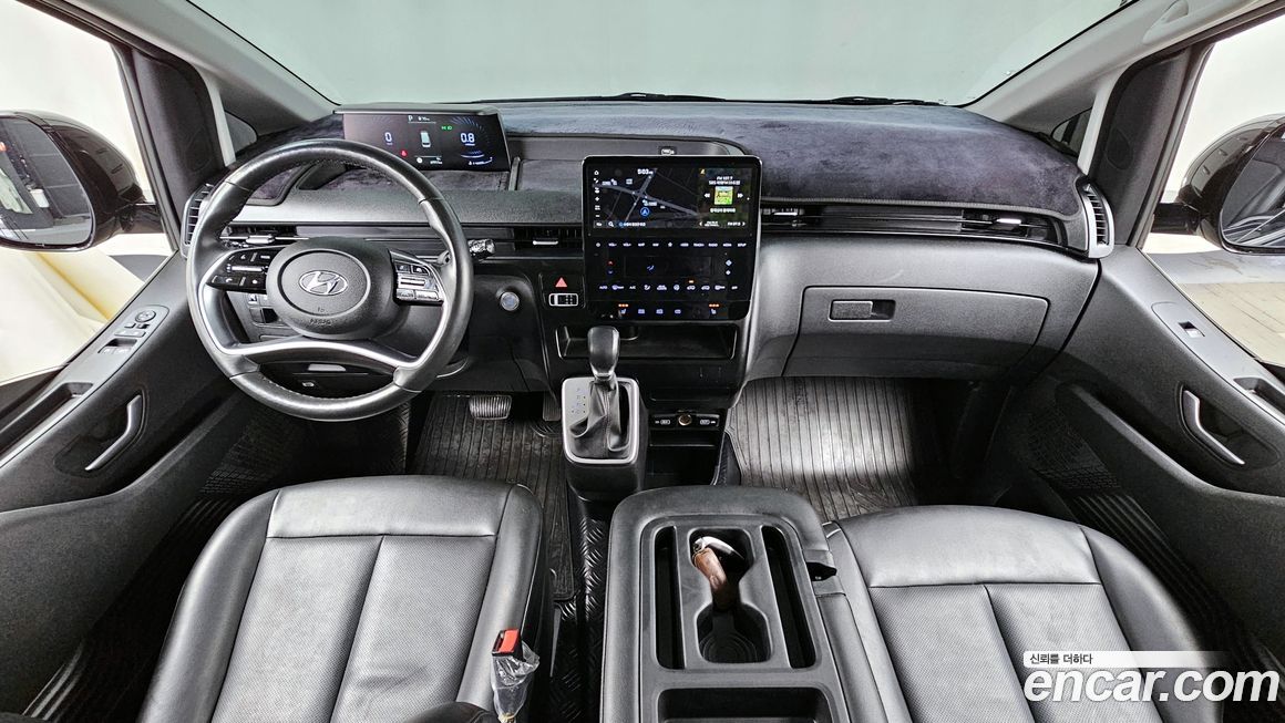 Hyundai Staria 2022