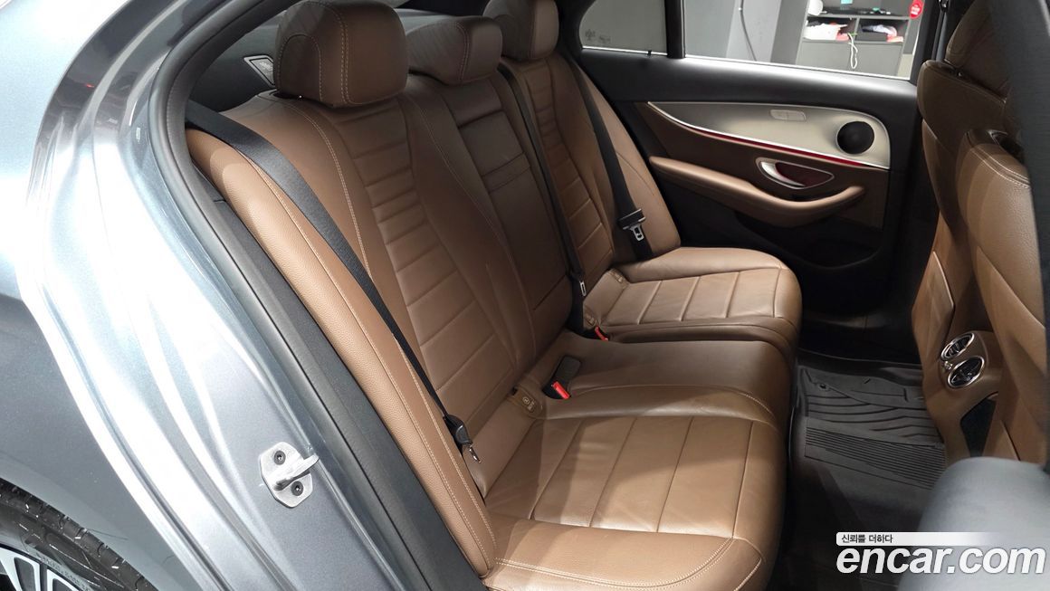 Mercedes-Benz E-Class 2019