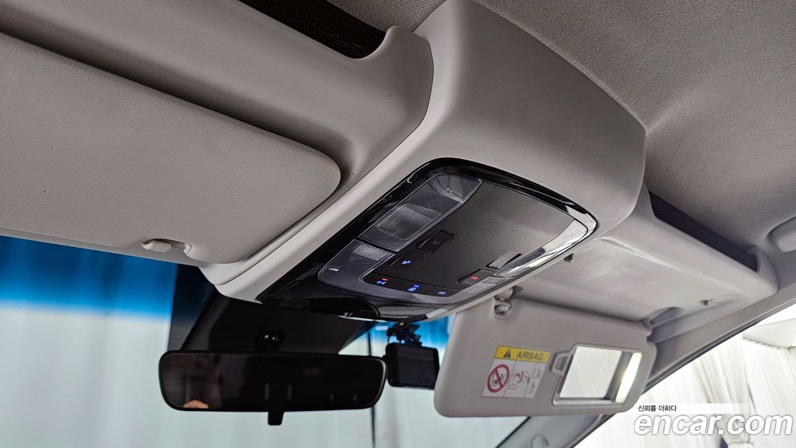 Hyundai Staria 2022