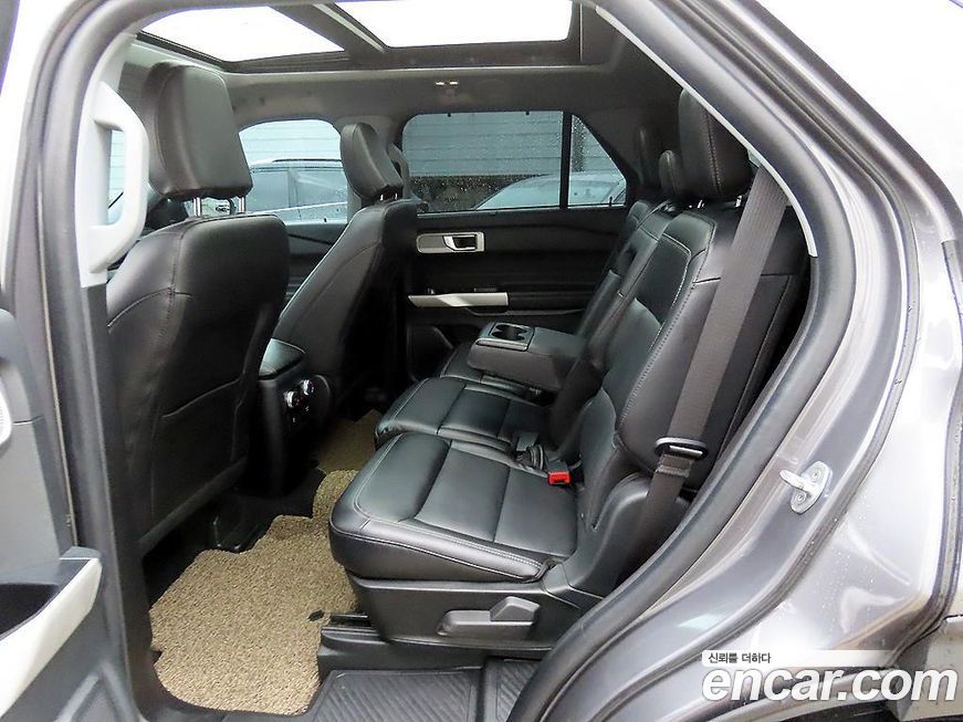 Ford Explorer 2021