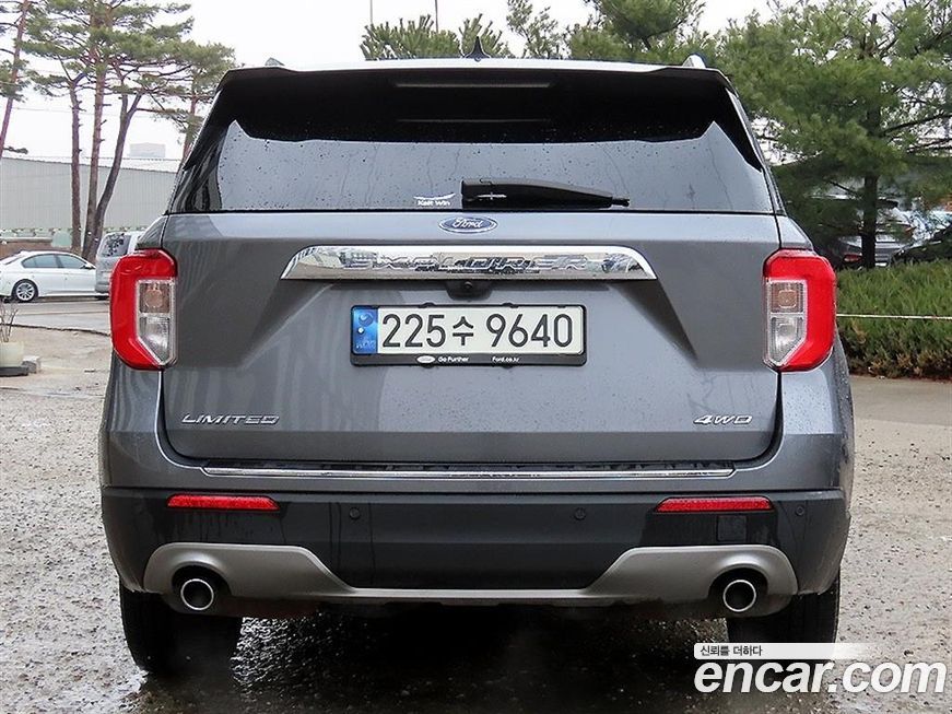Ford Explorer 2021