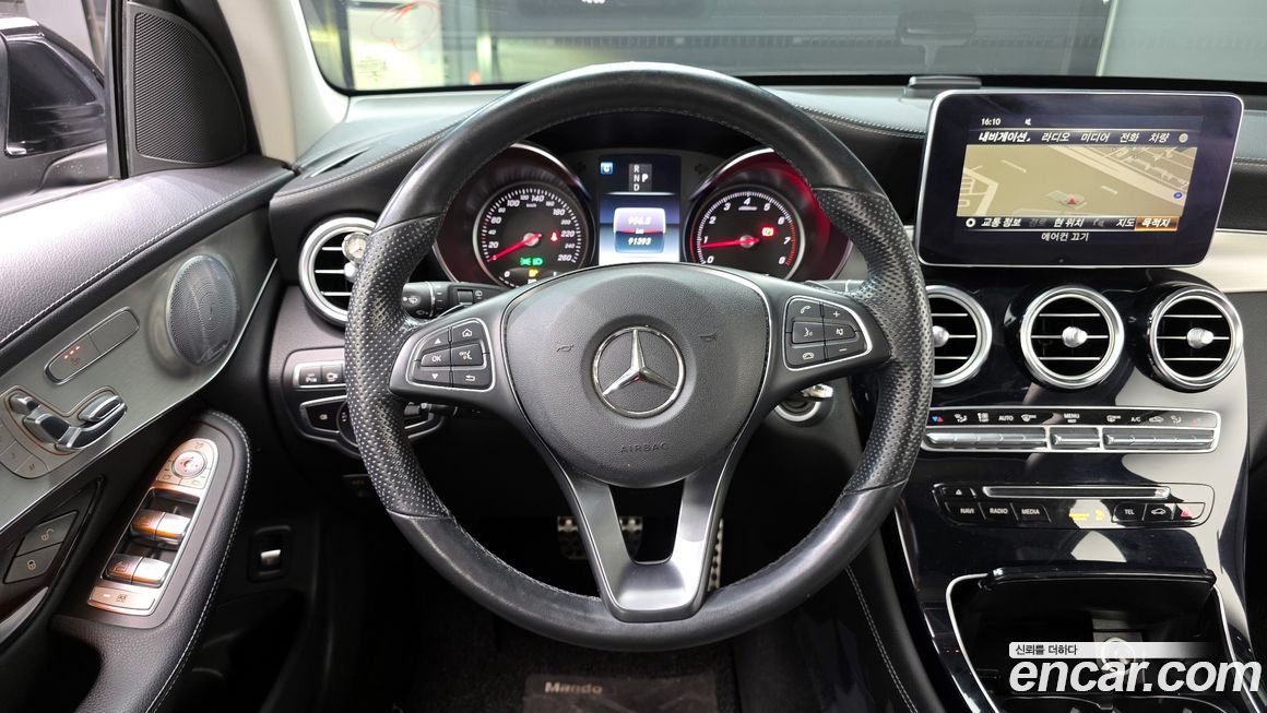 Mercedes-Benz GLC-Class 2019