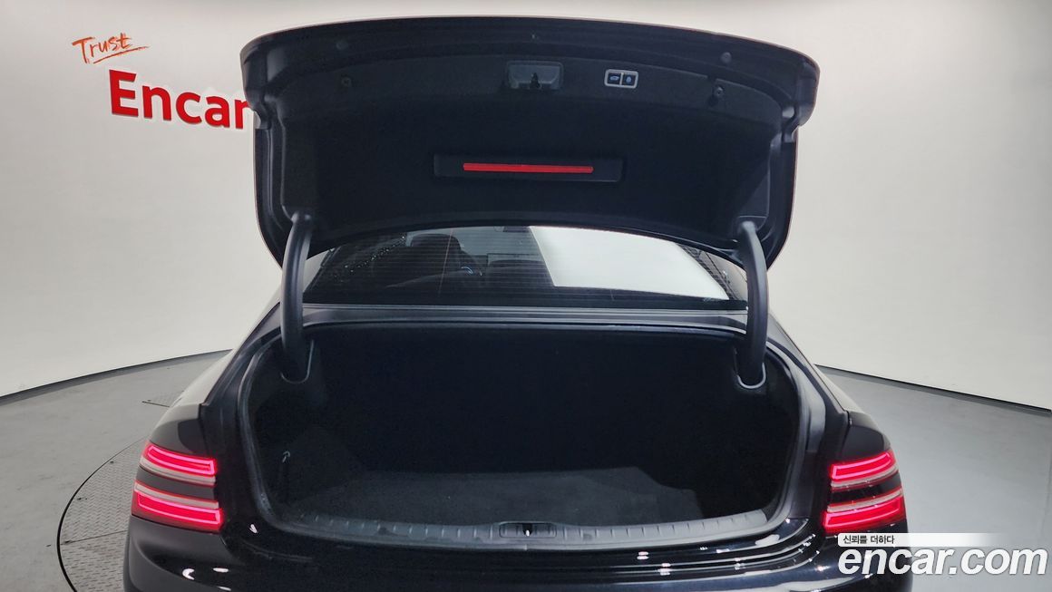 Genesis G80 2021
