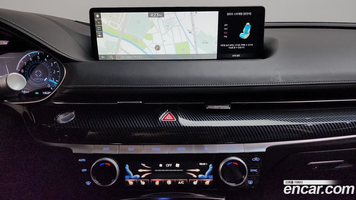Genesis G80 2021
