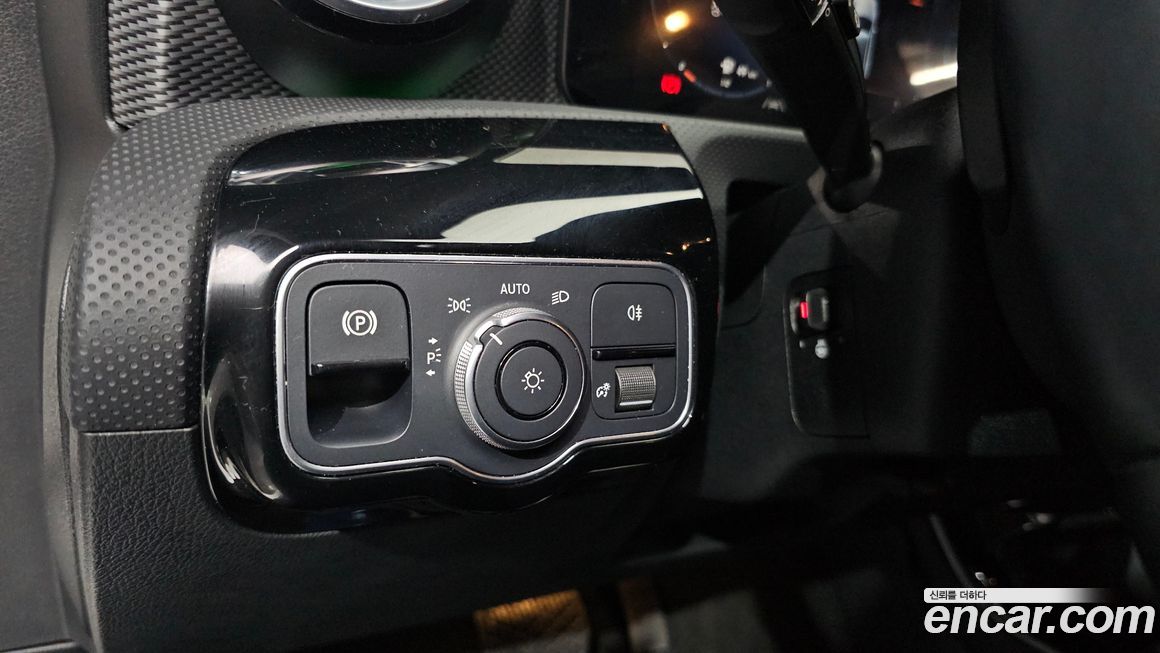 Mercedes-Benz A-Class 2023