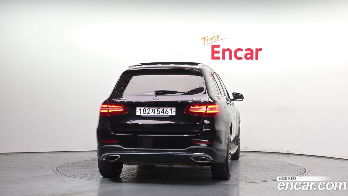 Mercedes-Benz GLC-Class 2019