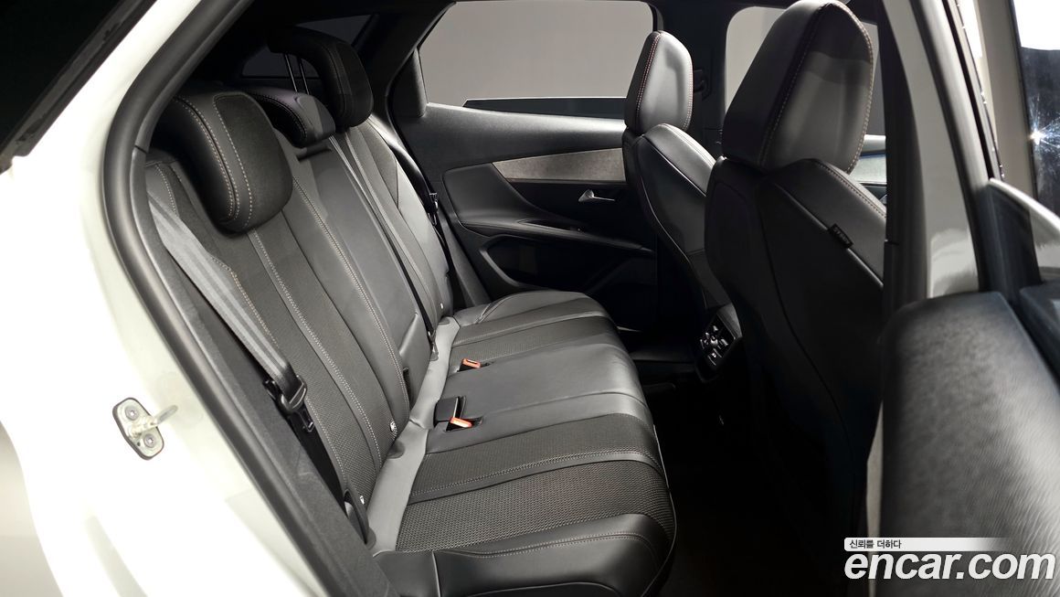 Peugeot 3008 2022