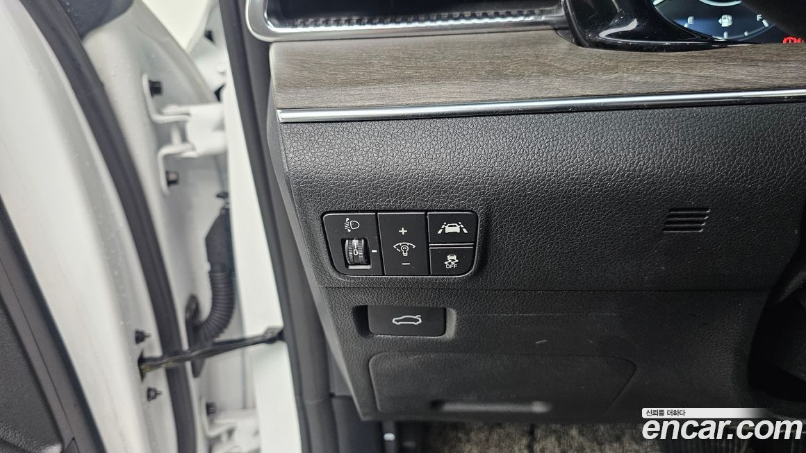 Kia K5 2023