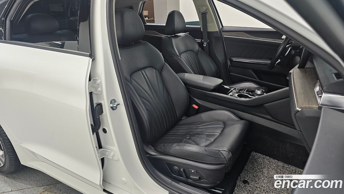 Kia K5 2023